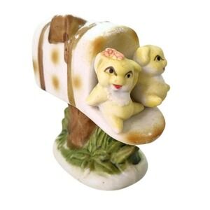 Vintage Artmark Mailbox with Smiling Pig Animals Figurine Home Decor Decorative
